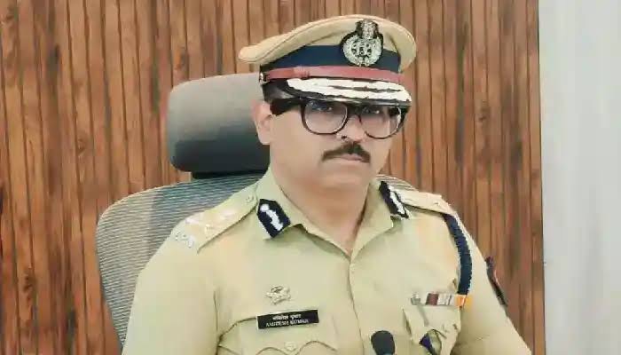 Amitesh Kumar in Maharashtra Police uniform with his name badge visible
